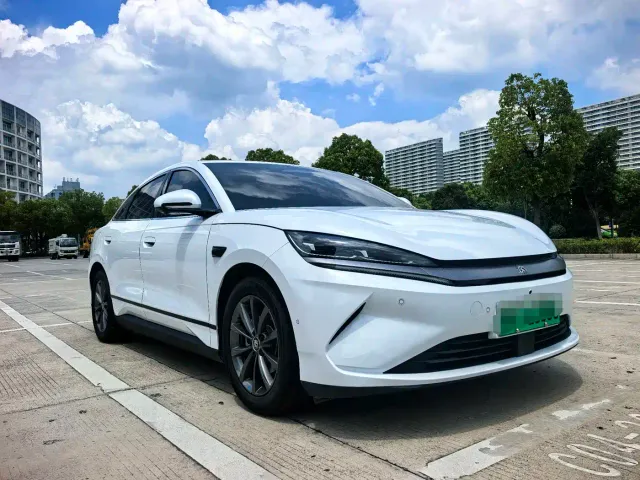 BYD Qin L — Фото автомобиля 2