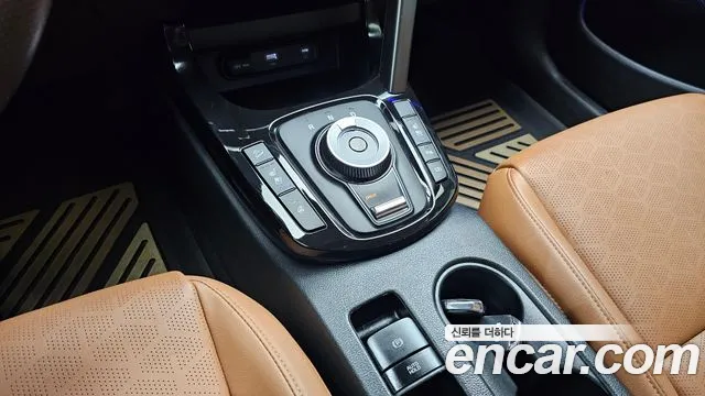 Kia Seltos New — Фото автомобиля 12