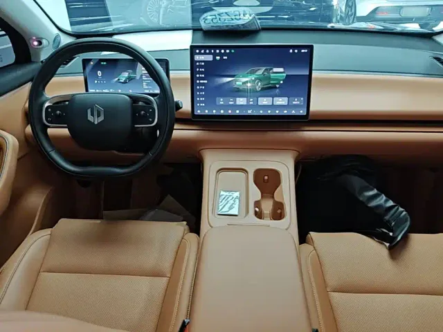 Leapmotor C16 — Фото автомобиля 9