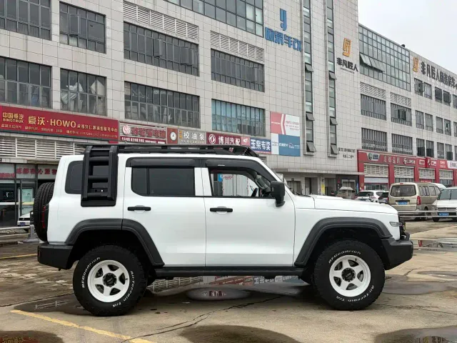 Tank Tank 300 2023 Off-Road Edition 2.0T Conqueror — Фото автомобиля 4