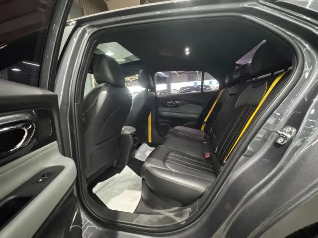 GAC Trumpchi Emkoo — Фото автомобиля 11