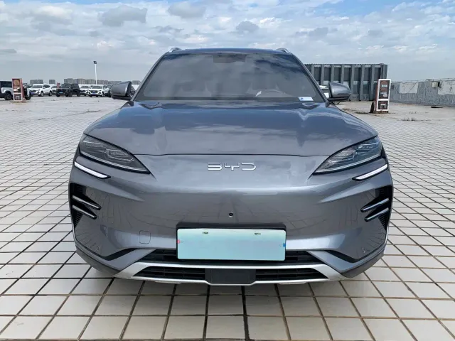 BYD Song PLUS — Фото автомобиля 2