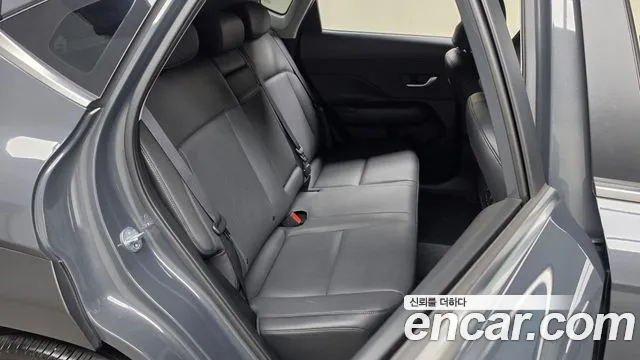 Hyundai Kona SX2 — Фото автомобиля 18