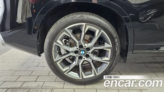 BMW X1 — Фото автомобиля 5