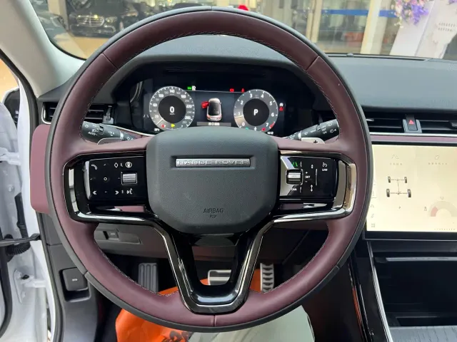 Land Rover Range Rover Evoque — Фото автомобиля 14