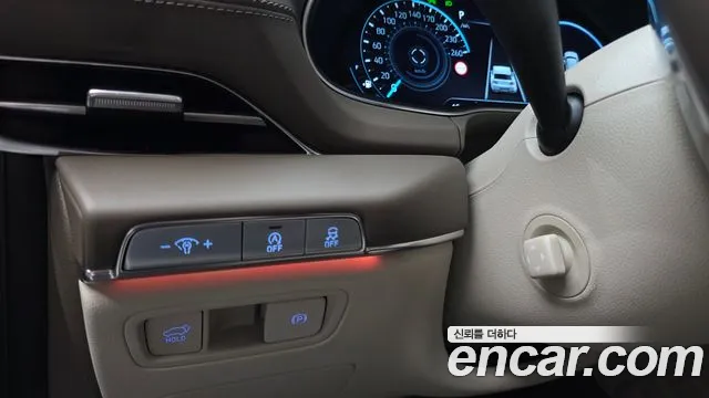 Genesis GV80 — Фото автомобиля 26