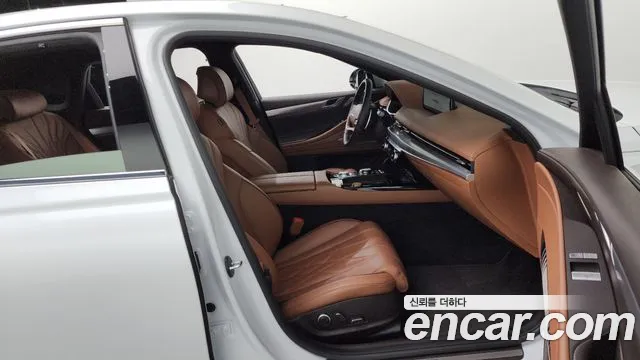 Genesis G80 Бензин 2.5 турбо AWD — Фото автомобиля 26