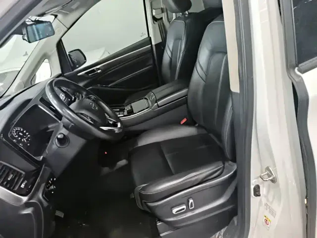GAC Trumpchi M8 — Фото автомобиля 14