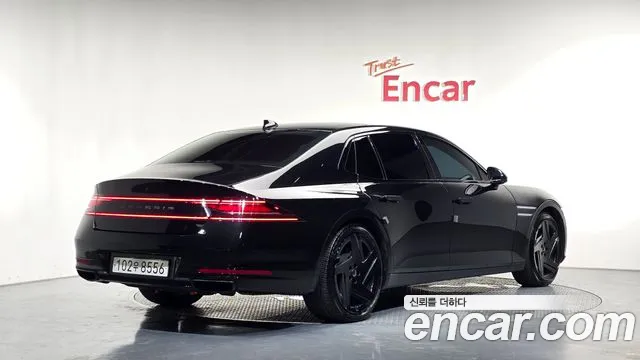 Genesis G90 — Фото автомобиля 2
