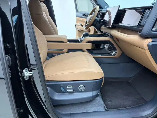 BYD FangChengBao Leopard 5 — Фото автомобиля 9