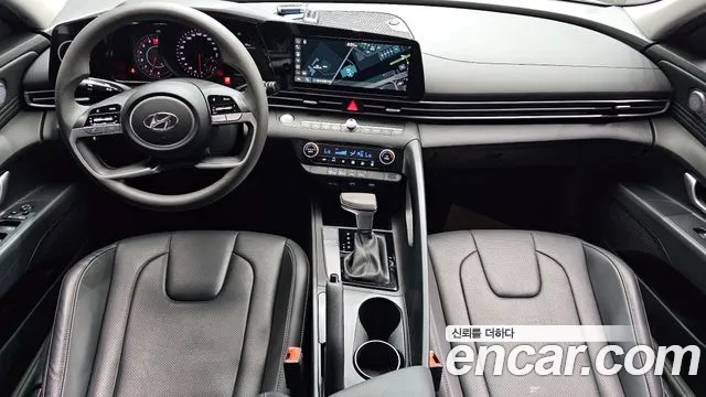Hyundai AVANTE Avante (CN7) — Фото автомобиля 7
