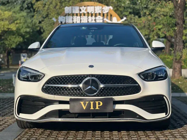 Mercedes-Benz C-Class — Фото автомобиля 2