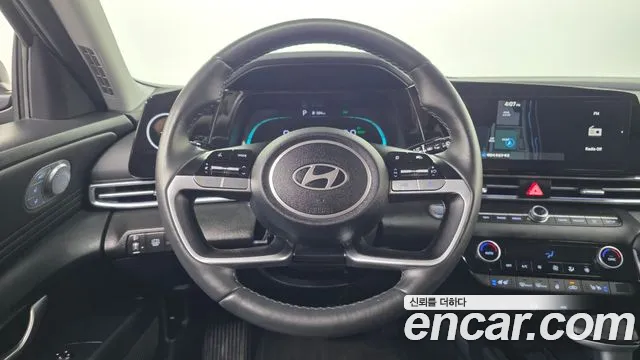 Hyundai Avante CN7 — Фото автомобиля 19