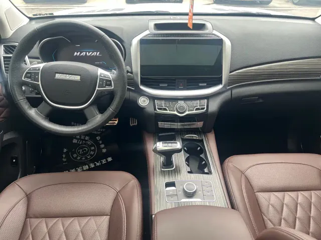 Haval H9 — Фото автомобиля 12