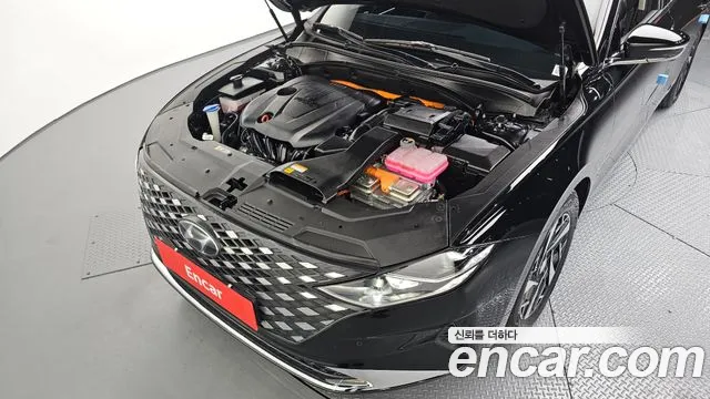 Hyundai Grandeur — Фото автомобиля 6