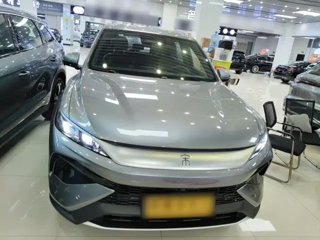 BYD Song Pro — Фото автомобиля 2