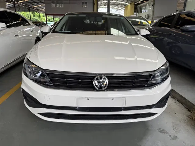 Volkswagen Lamando 2021 230TSI DSG Fashion Edition — Фото автомобиля 2