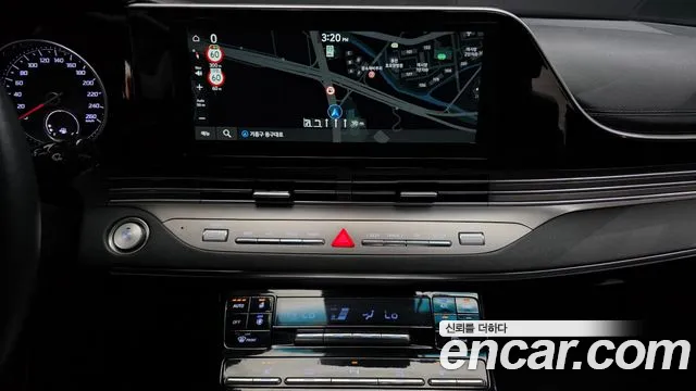 Hyundai Grandeur Новый Grandeur IG 3.0 LPi (Для проката) — Фото автомобиля 15