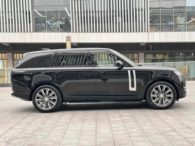 Land Rover Range Rover — Фото автомобиля 12