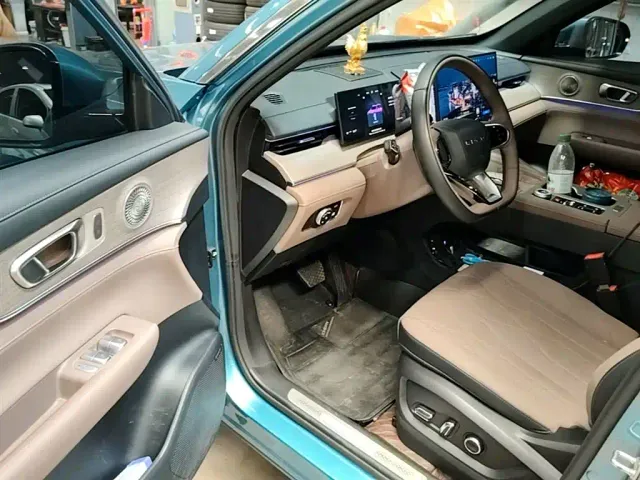 Chery Tiggo 8 PLUS C-DM — Фото автомобиля 15