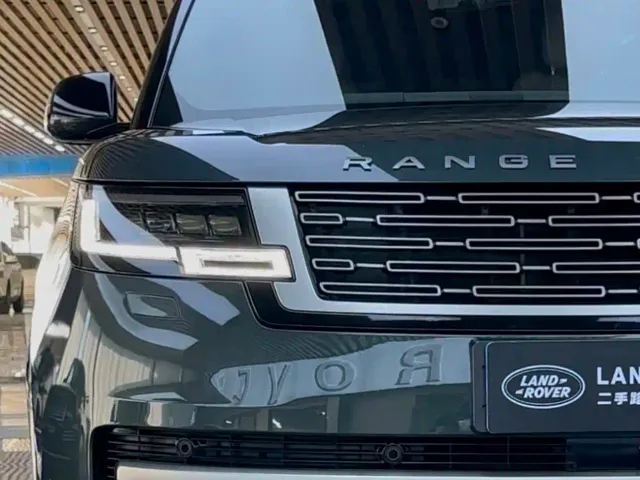 Land Rover Range Rover — Фото автомобиля 4