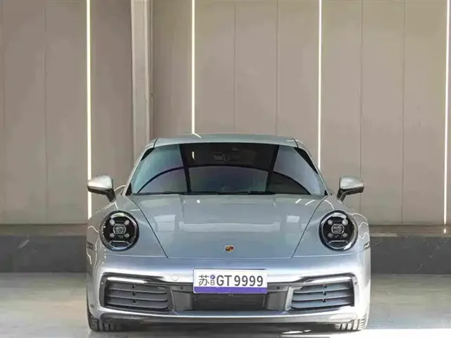 Porsche 911 — Фото автомобиля 3