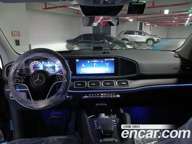 Mercedes-Benz GLE-Class — Фото автомобиля 10