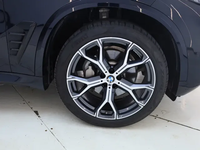 BMW X5 — Фото автомобиля 25