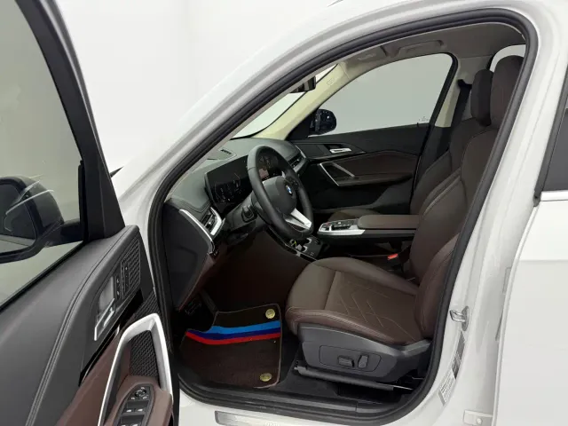 BMW X1 — Фото автомобиля 22