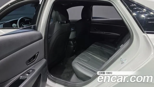 Hyundai Avante CN7 — Фото автомобиля 16