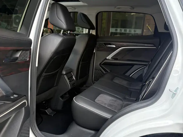 Haval H6 — Фото автомобиля 8