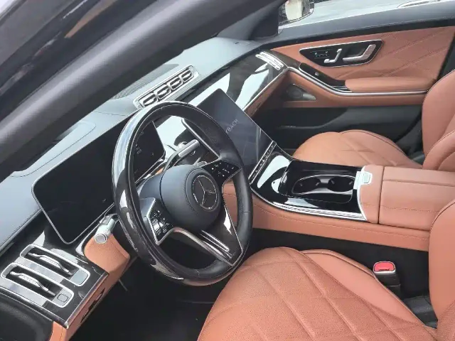 Mercedes-Benz Maybach S-Class — Фото автомобиля 11