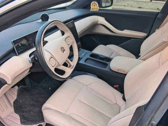 Nio ET5 Touring — Фото автомобиля 6