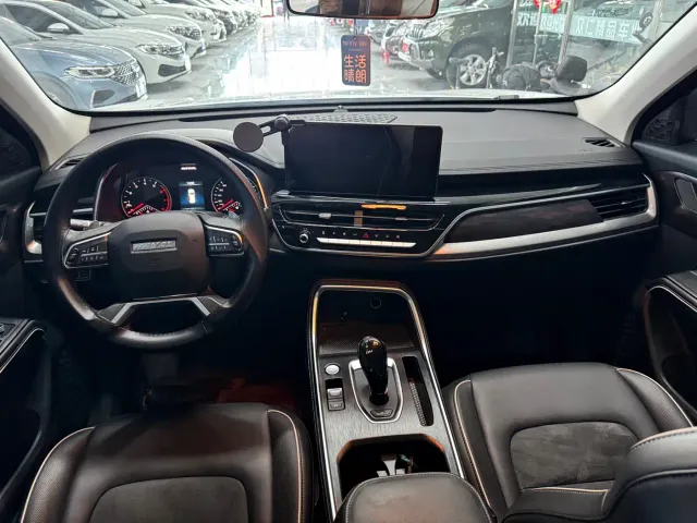 Haval H6 — Фото автомобиля 10