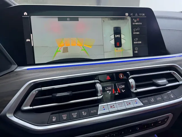 BMW X5 — Фото автомобиля 5