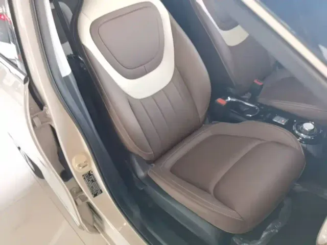 Wuling Bingo — Фото автомобиля 24