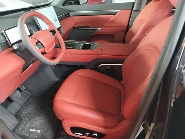 Dongfeng Yipai eπ008 2024 210Max Range Extender 6-Seater — Фото автомобиля 14