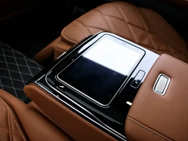 Mercedes-Benz Maybach S-Class 2021 S 480 4MATIC — Фото автомобиля 16