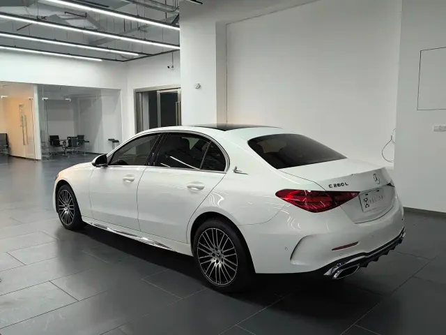 Mercedes-Benz C-Class — Фото автомобиля 6