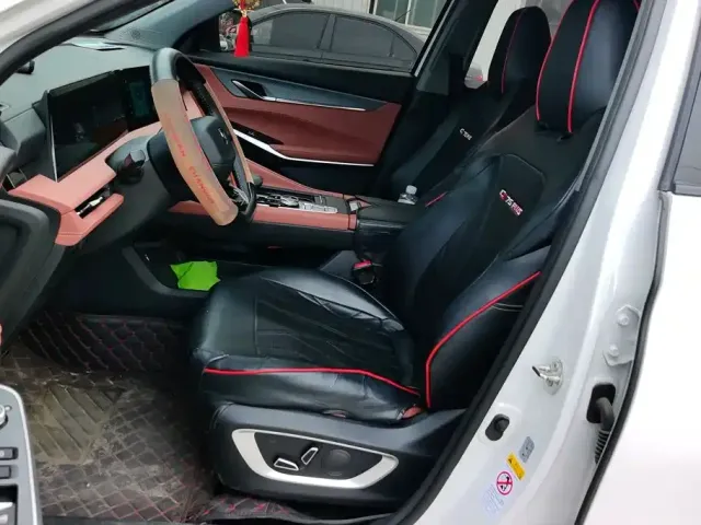 Changan CS75 Plus — Фото автомобиля 9