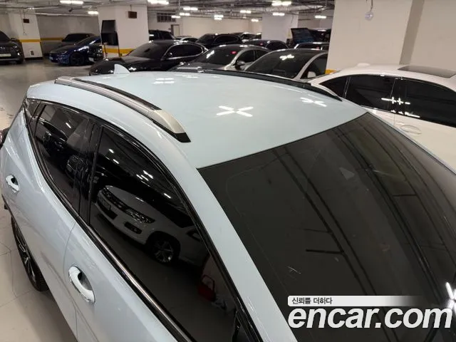 Chevrolet Bolt EUV — Фото автомобиля 9