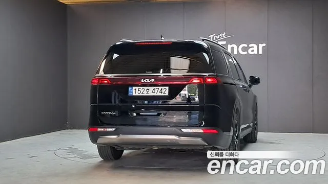 Kia Canival Carnival 4 поколение 9 мест Signature — Фото автомобиля 2