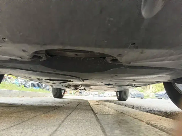 Toyota RAV4 — Фото автомобиля 2