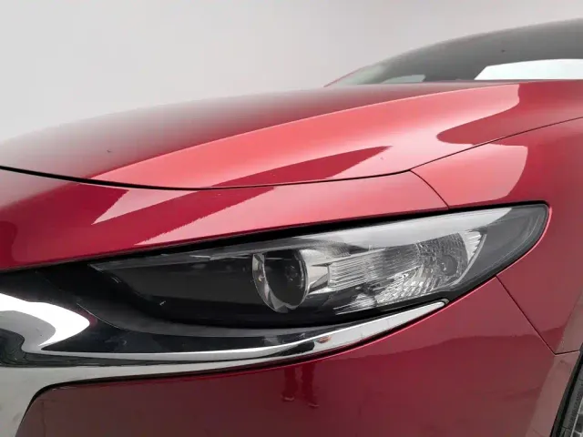 Mazda Axela — Фото автомобиля 7