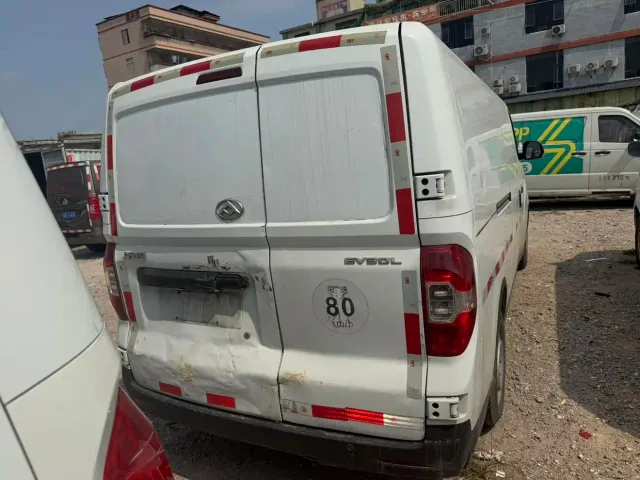Maxus EV30 — Фото автомобиля 7