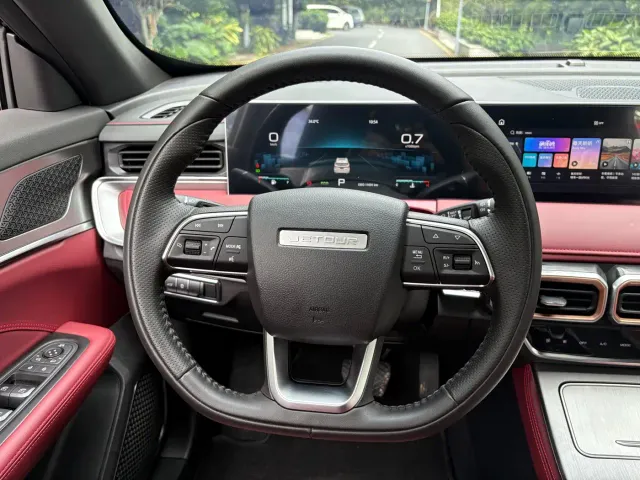Jetour X70 Plus — Фото автомобиля 18