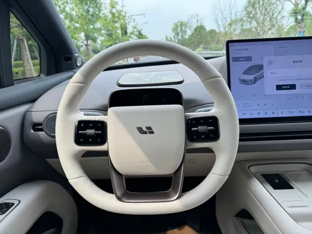 Li Auto i6 — Фото автомобиля 10