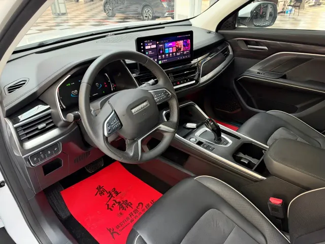Haval H6 — Фото автомобиля 8