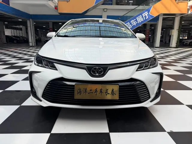 Toyota Corolla — Фото автомобиля 2
