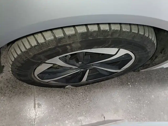 GAC Aion Y — Фото автомобиля 22